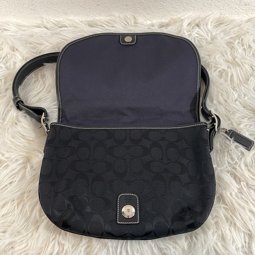 Coach 6842 Signature Black Shoulder or Crossbody Convertible Bag Purse Vintage - Picture 6 of 12